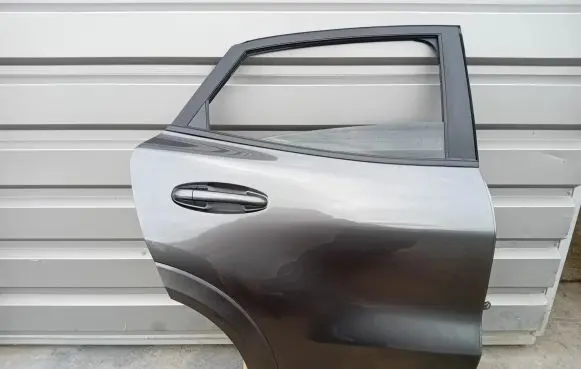 Ford Puma Rear door