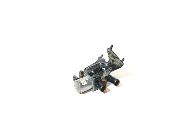 Audi A6 C7 Coolant heater control valve 8E0820035B 8E0820035