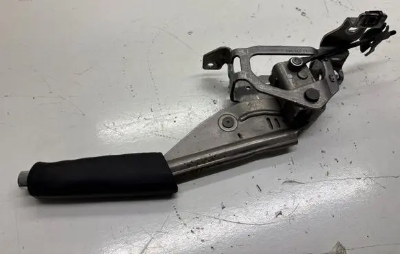 Skoda Octavia Mk2 (1Z) Handbrake/parking brake lever assembly 1Z1711303C