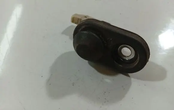 Toyota Previa (XR30, XR40) II Front door sensor coupe 