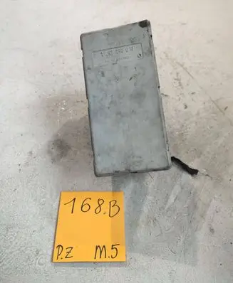 BMW 3 E36 Central locking vacuum pump 8L0862257L