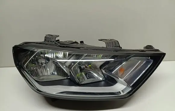 Audi A1 Headlight/headlamp 82A941004