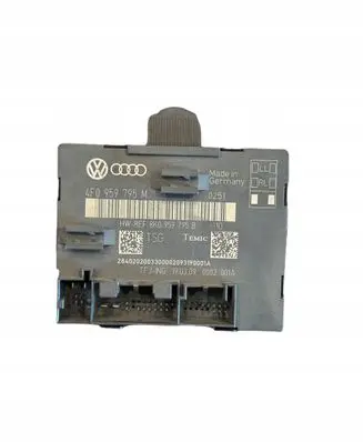 Audi Q7 4M Door control unit/module 8K0959795B