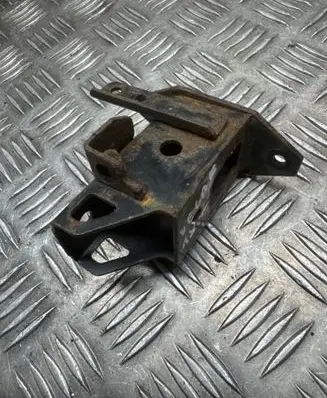 Radiator support slam panel bracket