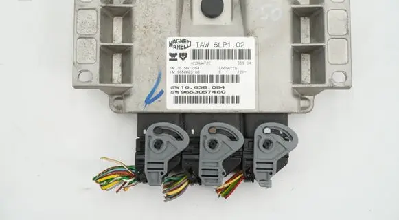 Peugeot 307 Engine control unit/module 9653057480