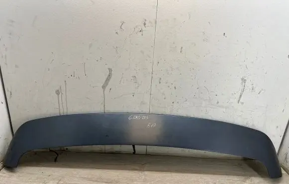 Mitsubishi Grandis Tailgate/trunk spoiler MN129304