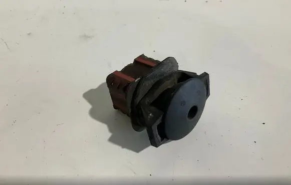 Radiator support slam panel bracket