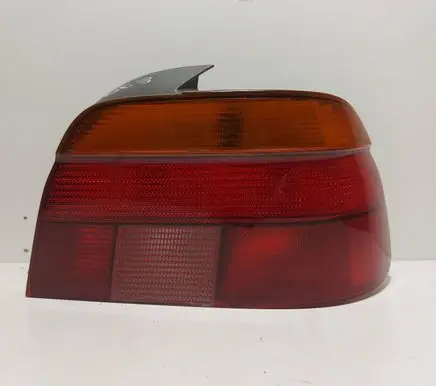 BMW 5 E39 Rear/tail lights 8358032 2VP00724002