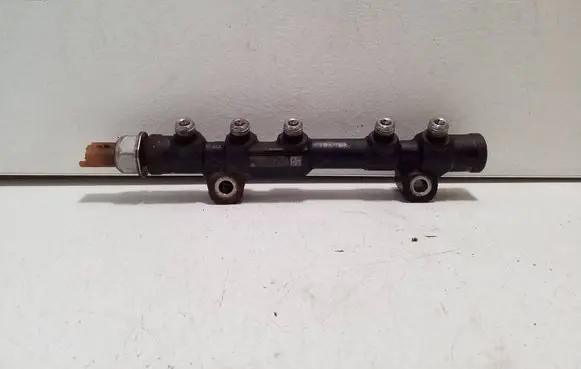Peugeot Expert Fuel main line pipe 9804776780 0445214318 9676643880