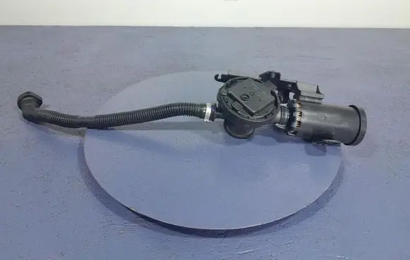 BMW X3 E83 Air intake hose/pipe 7447496