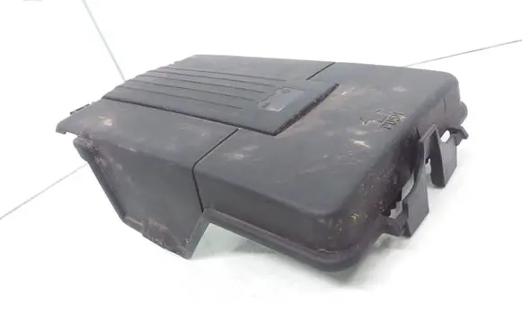 Volkswagen PASSAT B7 Battery box tray cover/lid 3C0915443A