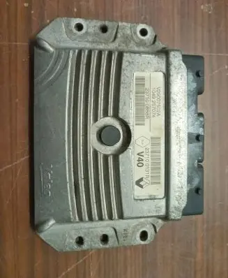 Renault Megane III Engine control unit/module 237100858R V29007502A 237100131R