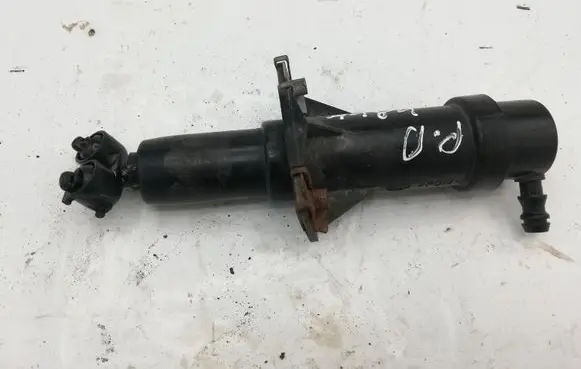 Hyundai ix 55 Headlight washer pump 1310101748