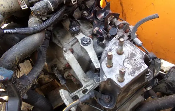 Ford Transit Courier Manual 6 speed gearbox H1BR7002DFJ BIEGOW