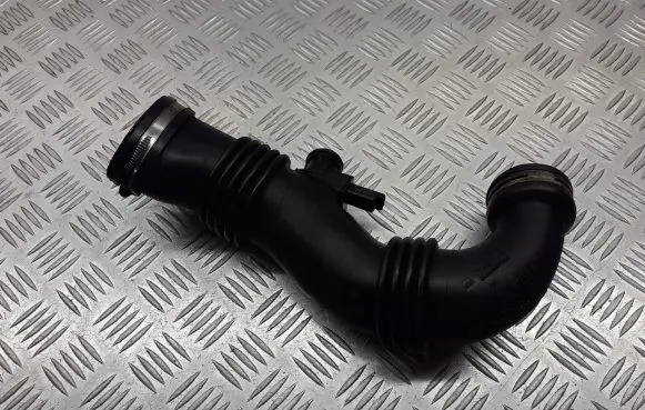 Citroen C5 Intake resonator 9687883780