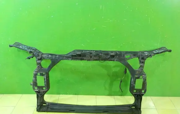 Audi A4 S4 B7 8E 8H Radiator support slam panel XP33