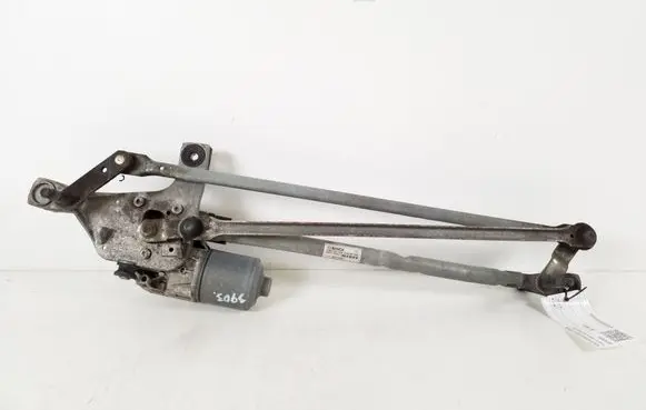 Front wiper linkage
