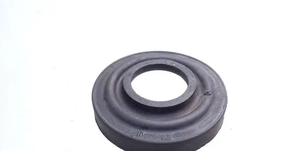 Land Rover Defender Other front suspension part HPLA3D075AA