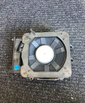 BMW X2 F39 Subwoofer speaker 9278065 554018