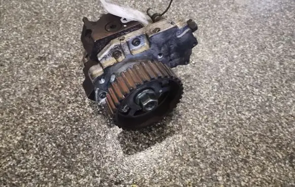 Volvo S40 Fuel injection high pressure pump 0445010089 9651844380