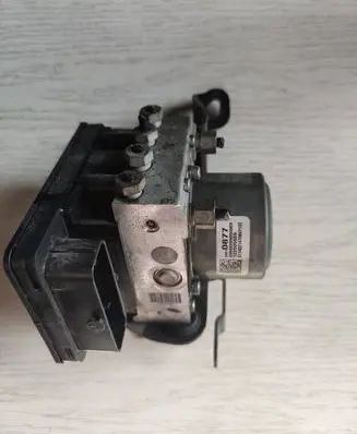 Opel Insignia A ABS Pump 23210877