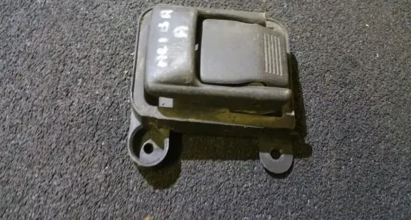 Opel Calibra Rear door interior handle 90347194