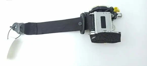 Mercedes-Benz C W204 Rear seatbelt 33060586D 33060586