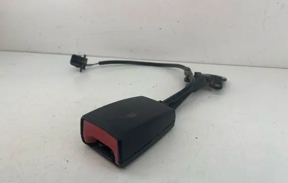 Audi A6 S6 C6 4F Front seatbelt buckle 8E0857755D