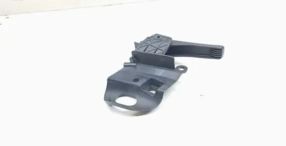 Peugeot 308 Engine bonnet (hood) release handle