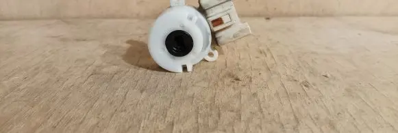 Toyota Corolla E110 Ignition lock contact 