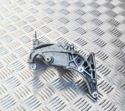 Peugeot 308 Other engine bay part 9672309580