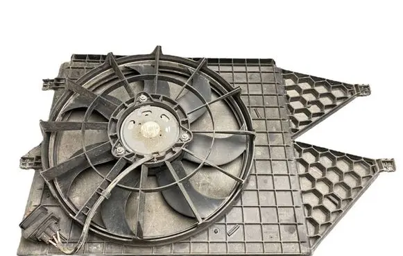 Seat Toledo IV (NH) Electric radiator cooling fan 6R0959455E C23176100 6R0121207A