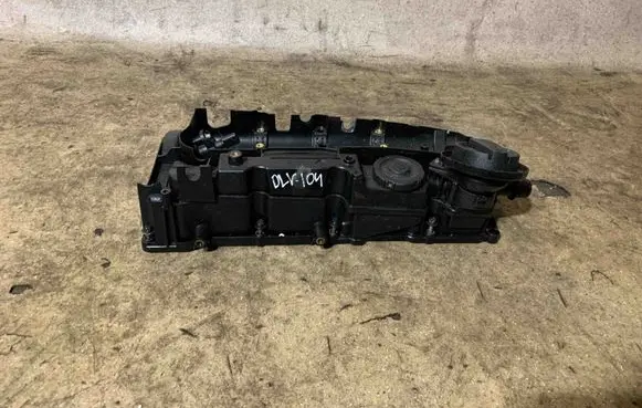BMW 5 F10 F11 Rocker cam cover 7810584