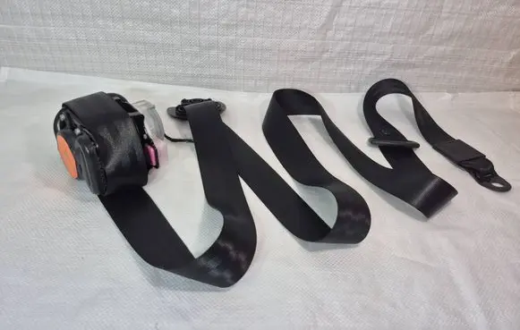 Audi A1 Front seatbelt 8X4857706A