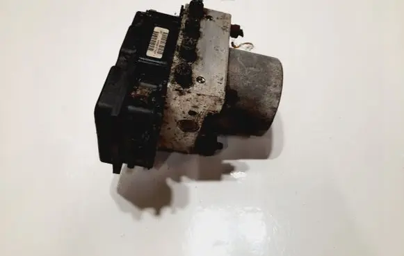 Toyota Avensis T250 ABS Pump 4451005042T25