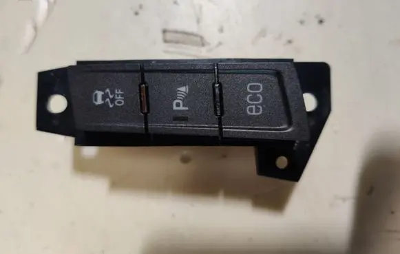 Traction control (ASR) switch