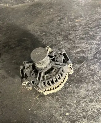 Mercedes-Benz ML W164 Generator/alternator 0121813003 0986047800