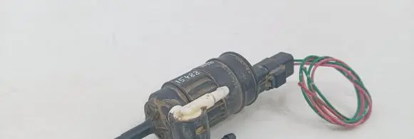 Nissan Almera N16 Windscreen/windshield washer pump 7700430702