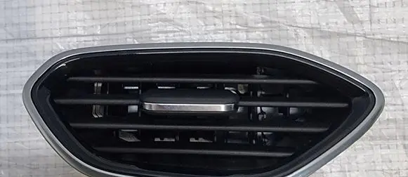 Opel Crossland X Dashboard side air vent grill/cover trim 13487185