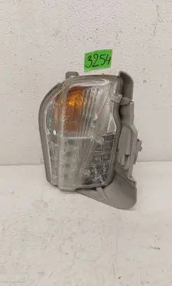 Toyota Prius+ (ZVW40) Front fog light 