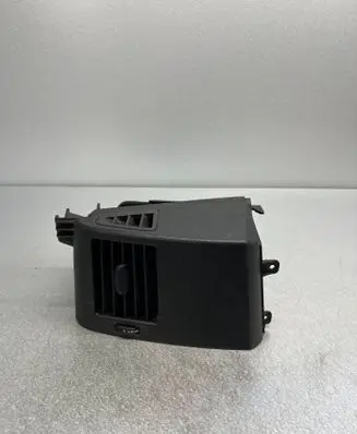 Volkswagen Crafter Dashboard side air vent grill/cover trim ---