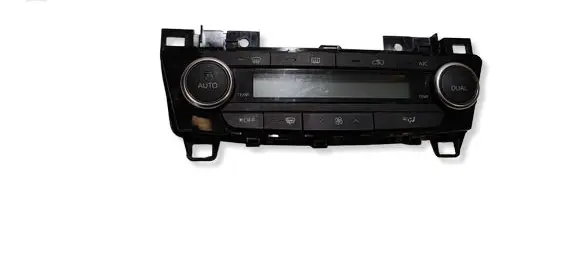 Toyota Avensis T270 Climate control unit 0768J