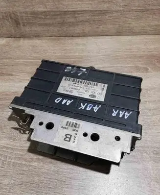 Audi 100 S4 C4 Engine control unit/module ECU 097927731 5DG00590649