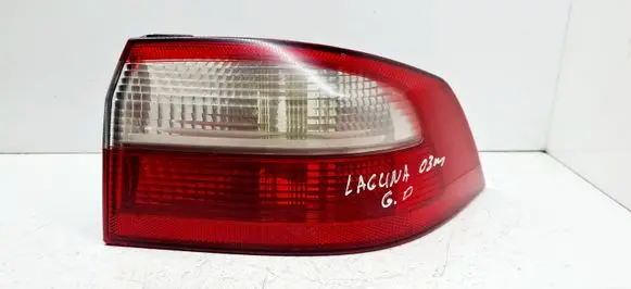 Renault Laguna II Rear/tail lights 8200493374
