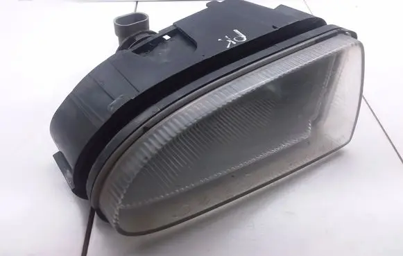 Chrysler PT Cruiser Front fog light 02BE11058