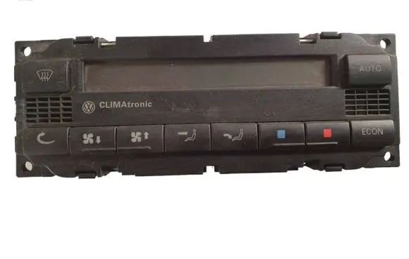 Volkswagen PASSAT B5 Climate control unit 3B1907044D