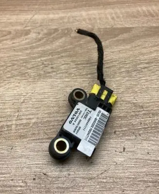 Volvo S40, V40 Airbag deployment crash/impact sensor 30613044A