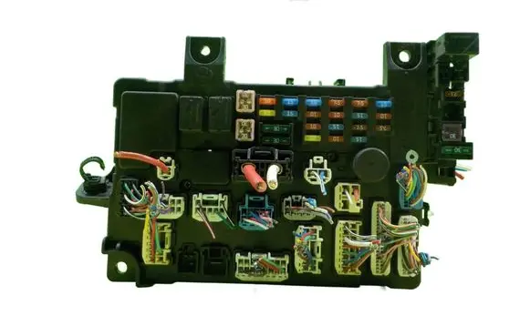 Mitsubishi Outlander Fuse box set 8637A865 BEZPIECZNIKOW