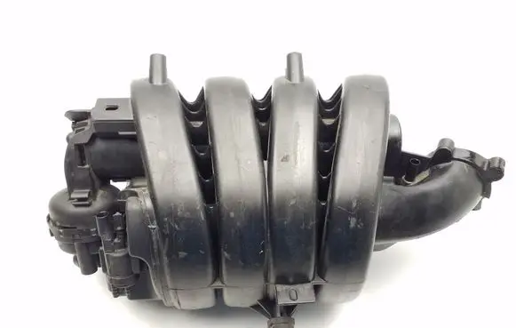 Opel Vectra C Intake manifold 55353313