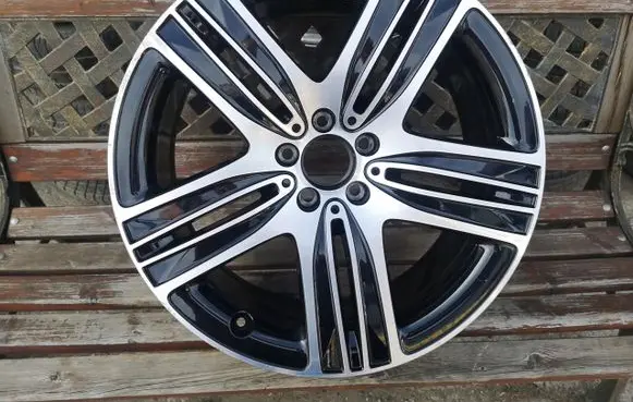 Mercedes-Benz EQC R20 alloy rim 